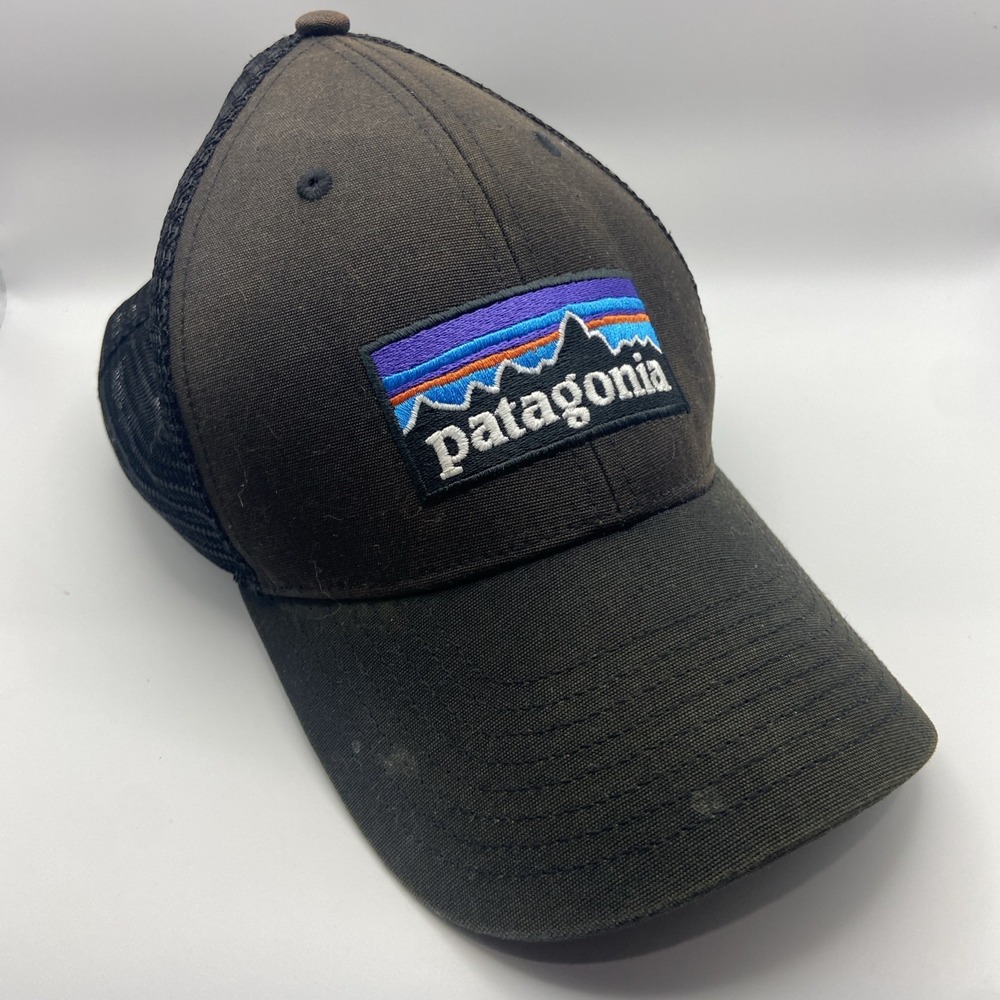 Patagonia Logo Snapback Trucker Hat Blue One Size Mesh Back Adjustable Flaw